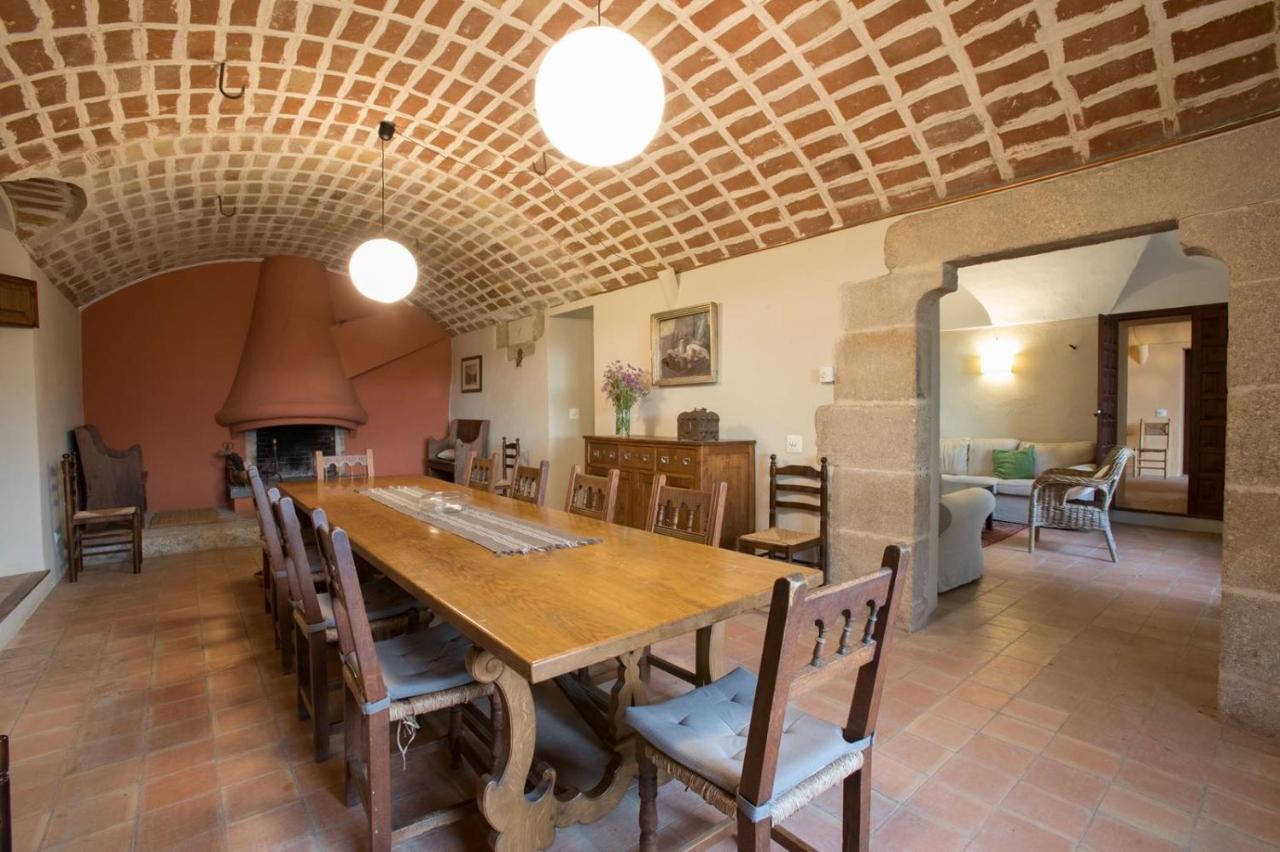 Alquiler De Casa Rural Completa: Masia Del Siglo XV En La Costa Brava サンタ・クリスティーナ・ダロ エクステリア 写真